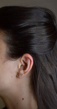 Carica l&#39;immagine nel visualizzatore di Gallery, Aries Earrings
